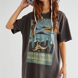 NWOT Daydreamer Brown Tee / Dress with Willie Nelson graphic